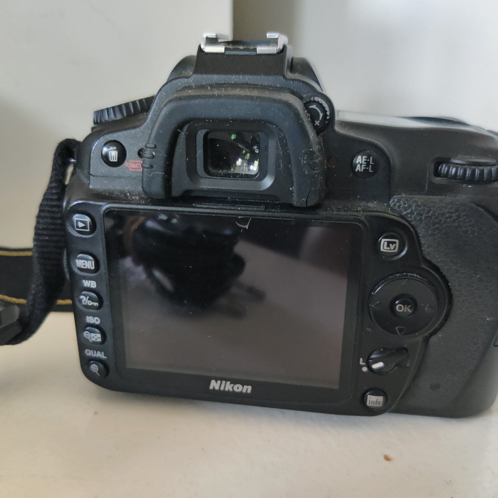 Nikon D90, spejlrefleks, (18-55) x optisk zoom