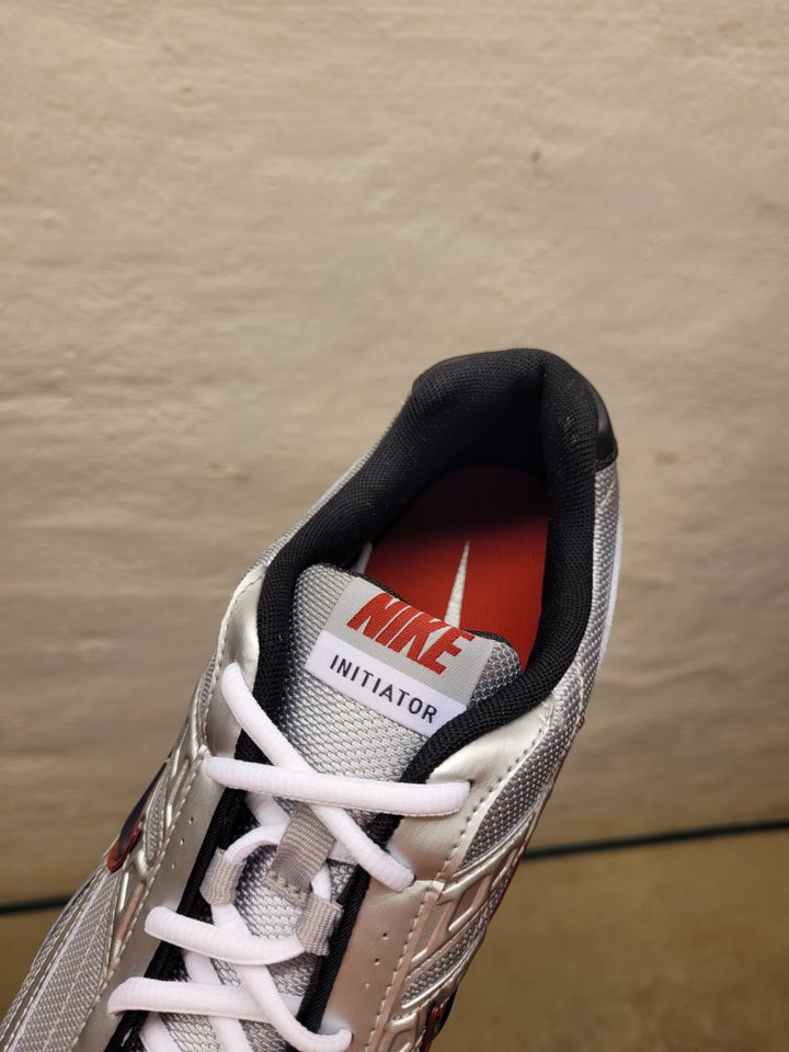 Sneakers, Nike Initiator Silver, str. 44