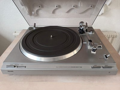 Pladespiller, Philips Full Automatic Record Player F 7222. God stand og spiller perfekt. Kan selvføl