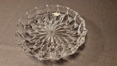 Glas, Stort glasfad, Lyngby prisme, Lagkagefad, kagefad, isdessert fad.
28 cm i diameter