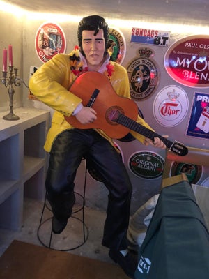 Andre samleobjekter, Elvis Presley figur, Hård plast tung , 180 høj hentet i USA