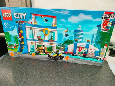 Lego City, Lego City 60372. Politiets forhindringsbane. Ny og uåbnet.

Vores hjem er røg- og dyrefri