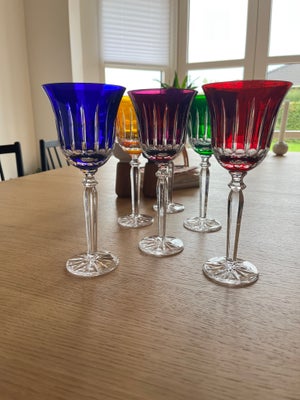 Glas, Bøhmiske glad, Bohemia Crystal. Helt intakte. 
Købt i Prag.
Sælges da vi har skiftet til andet