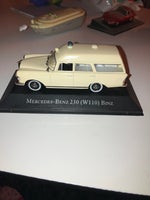 Modelbil, Mercedes-Benz 230 (w110) binz, skala 1:43