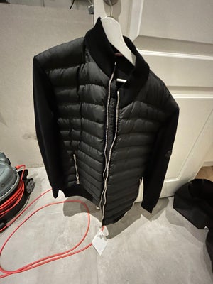 Jakke, str. L, Moncler,  Sort ,  Ubrugt