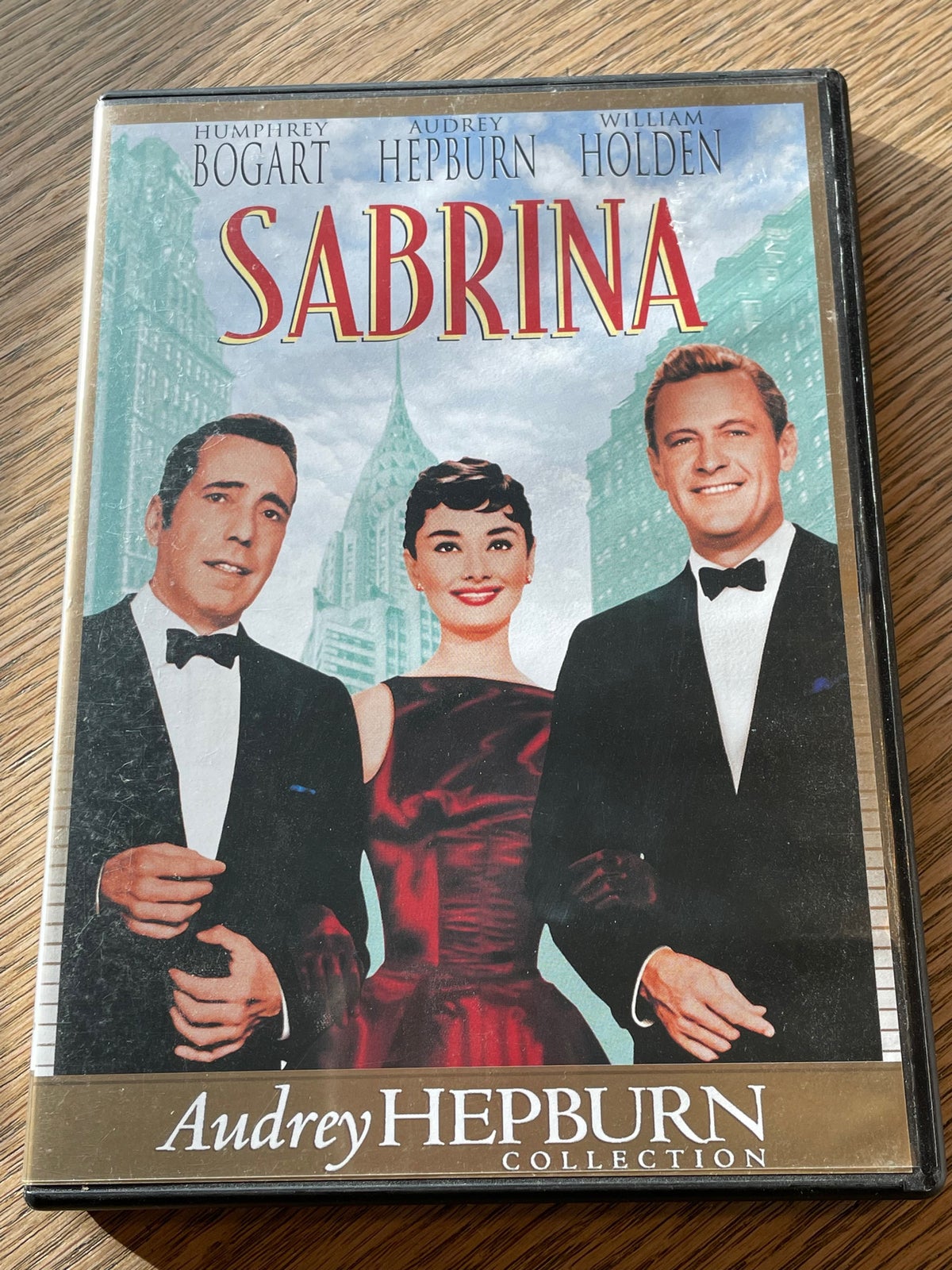 aflivning dinosaurus inden for Sabrina, DVD, komedie – dba.dk – Køb og Salg af Nyt og Brugt