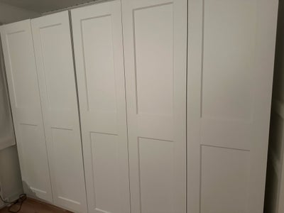 Garderobeskab, Ikea, Komplet tøjskab fra Ikea 

Nypris 14.000
3 mdr gammelt 