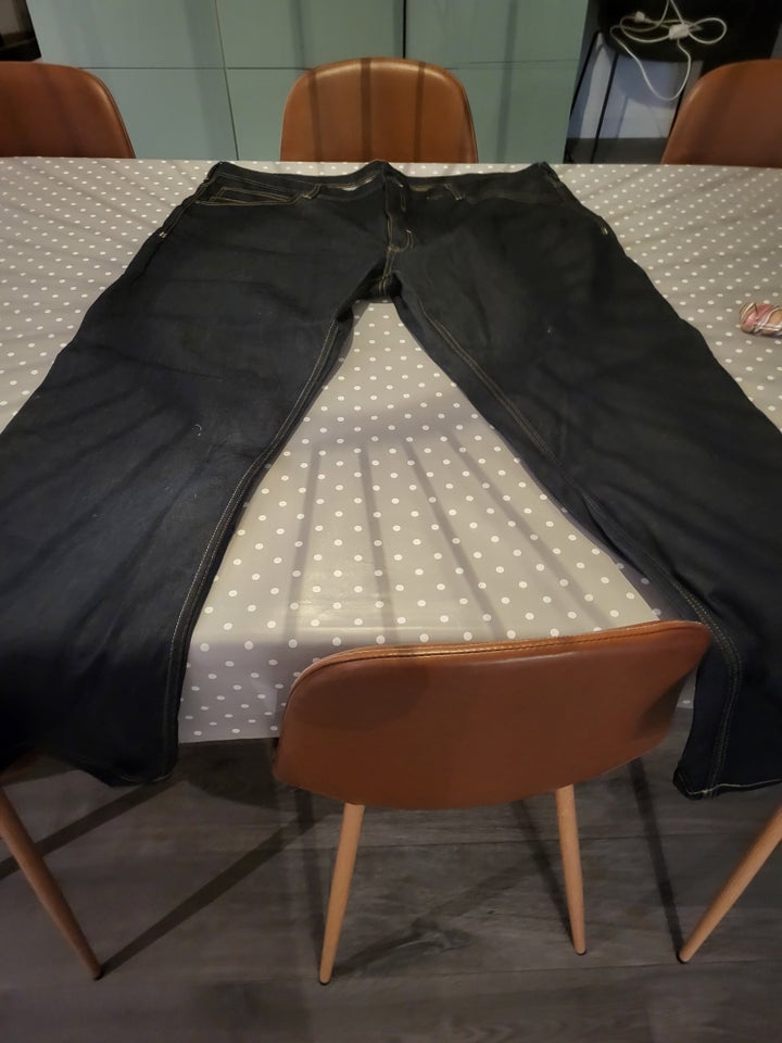 Jeans, Pelle pelle, str. 46