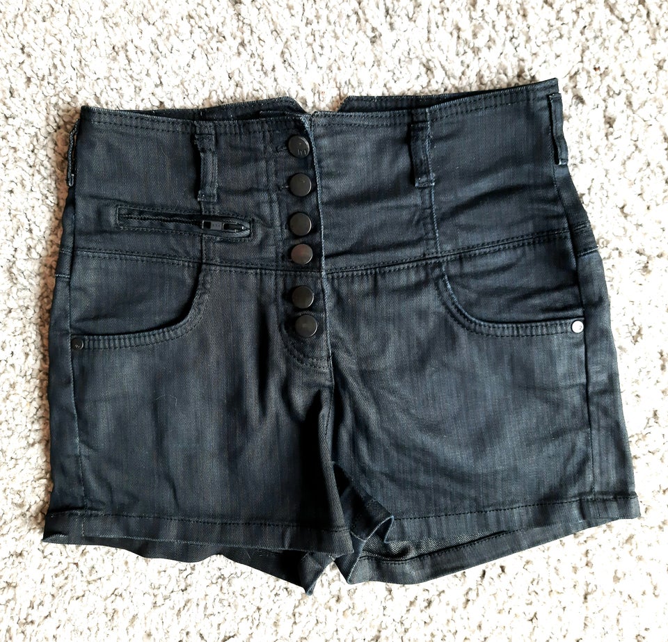 Shorts, Minimum, str. 36