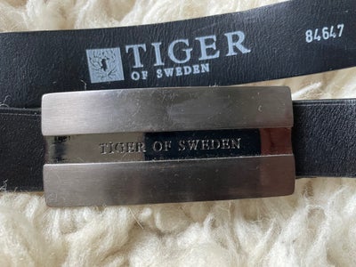 Bælte, Tiger of Sweden, str. 85 cm,  Sort,  Læder,  Næsten som ny, Tiger of Sweden bælte i sort læde