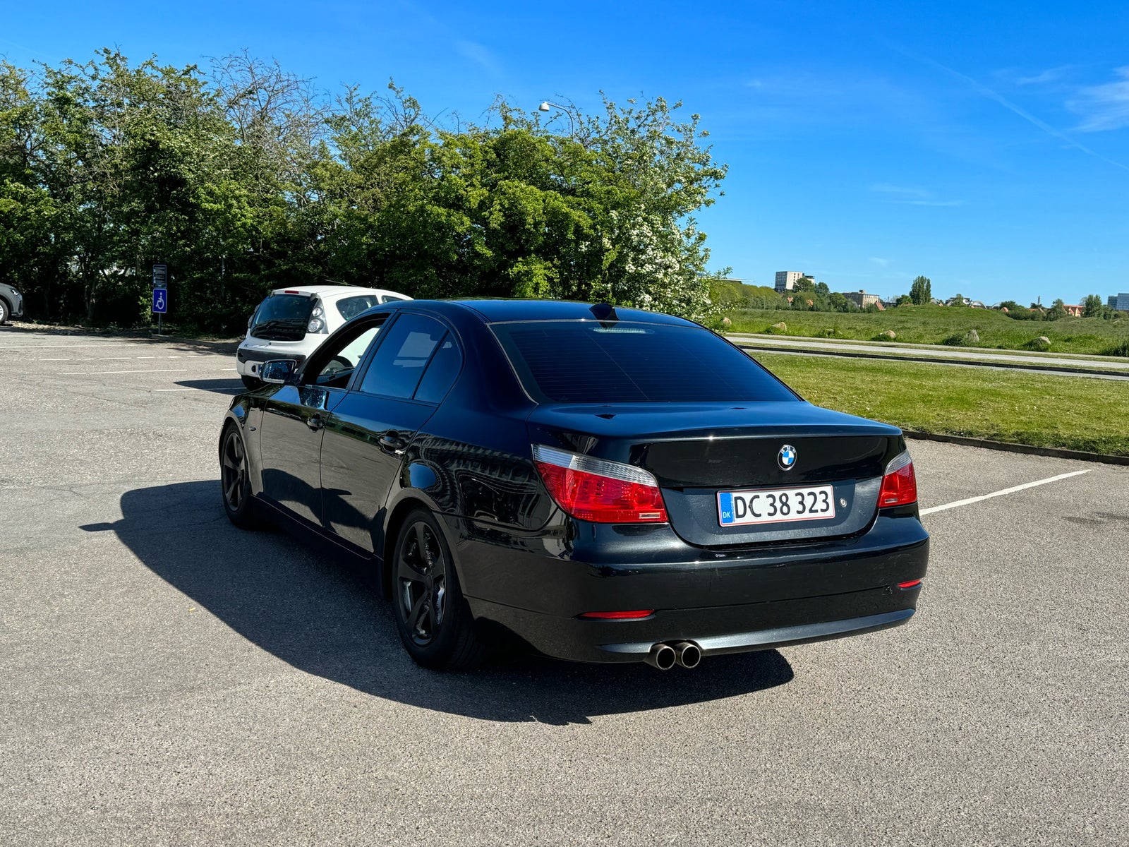 BMW 520i, 2,2 aut., Benzin