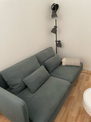 Sofa, 3 pers., Tre-personers sofa sælges

Sofaen er fra Ikea

Der er et armlæn i den ene side, som k