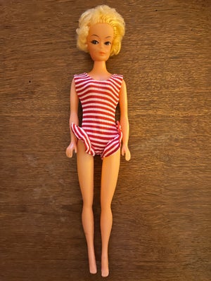 Barbie, Barbie vintage dukke, Fin vintage Barbie dukke made in Hong Kong 
Kan afhentes 2450 Kbh sv e