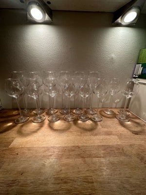 Glas, Vinglas , HOLMEGAARD, Set of 6 big + 6 smaller glasses + 3 additional small ones. Vintage Holm