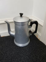 Køkkenudstyr, Retro aluminium kaffekande fra