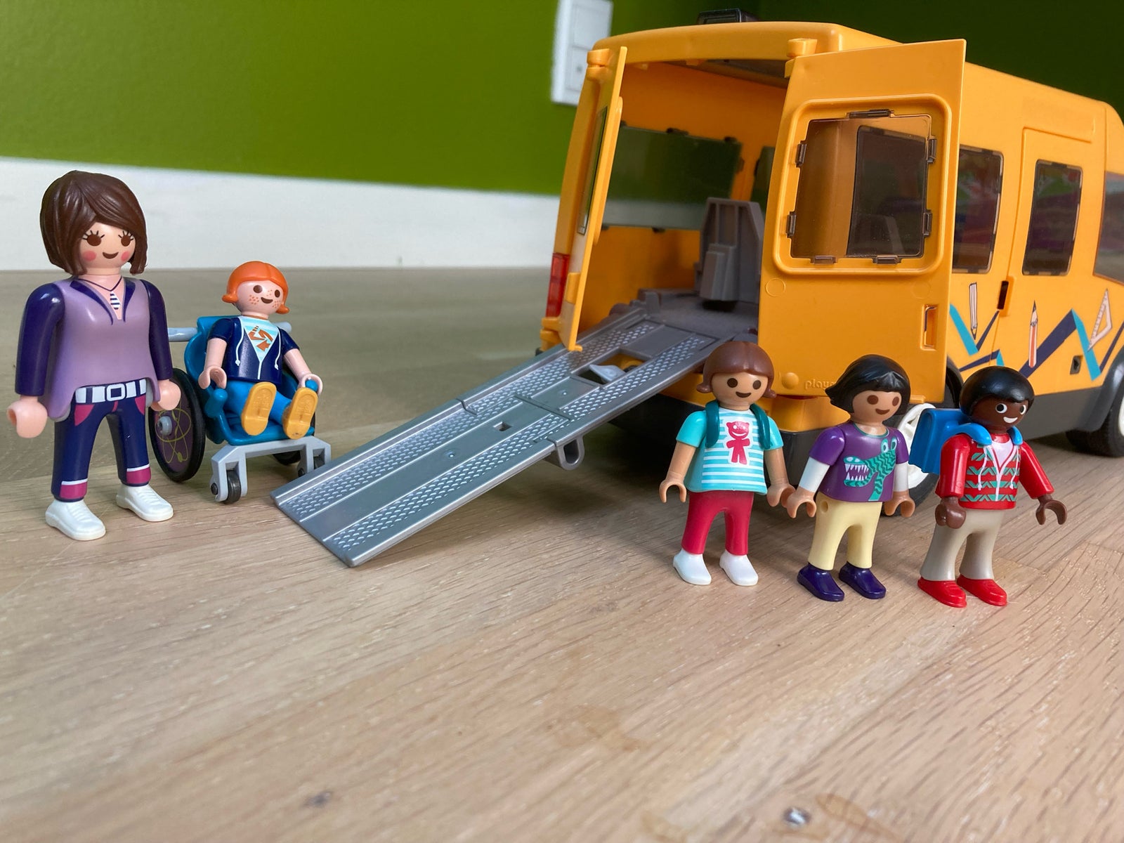 Playmobil 9419 - Bus scolaire - playmobil