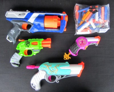 Våben, Nerf Gun, gevær med skumgummi patroner, Nerf Gun, samlet pris for 4 stk med patroner, 4 stk N