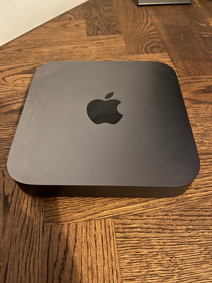 Mac mini, 2018 i7, 3.2 GHz