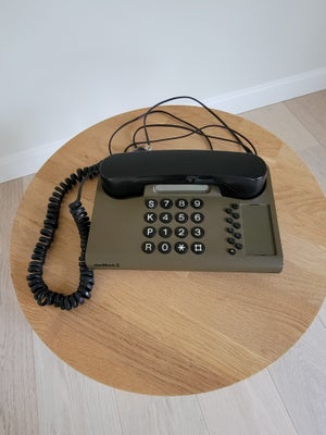 Bordtelefon, Danmark 2, Rimelig, Fastnet telefon med mulighed for indkodning af 9 faste numre. Telef