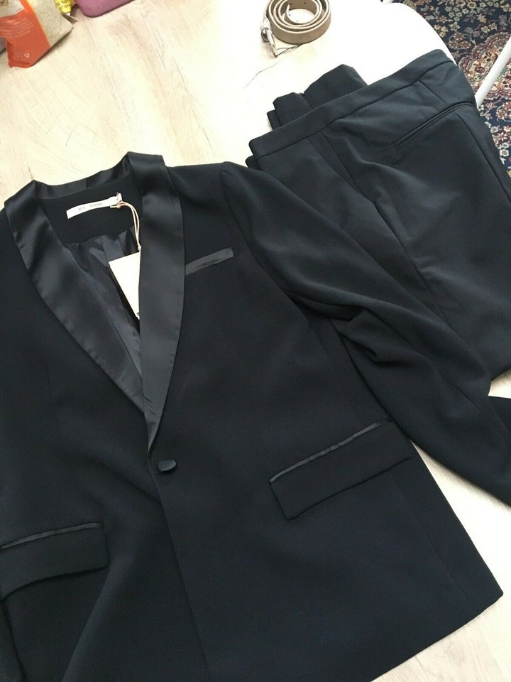 Blazer, str. 42, Rue de femme