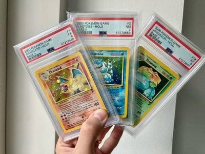 Samlekort, Pokemon kort, Pokemonkort med den store trio Charizard, Blastoise og Venusaur fra Base Se