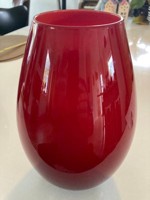 Vase, Vase Cocoon, Holmegaard, Flot Bordeaux farve, højde 26cm, fin stand