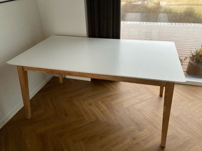 Spisebord, Laminat og træ, b: 90 l: 160, Spild og tung spisebord. Der medfølger to tillægsplader som