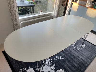 Spisebord, b: 90 l: 270, Spisebord med 2 stk indskudsplader på hver 45 cm.
Bordlængde 180-270cm