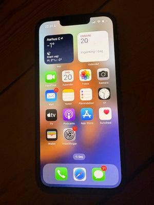 iPhone 13, 128 GB, sort, God, Batteri 87 procent.
Fejler intet, har panser glas og cover på.