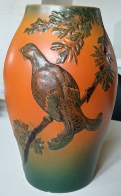 Keramik, P. Ipsens Enke Vase.  P. Ipsens Enke nr. 450 XI, P. Ipsens Enke Vase.

P. Ipsens Enke nr. 4
