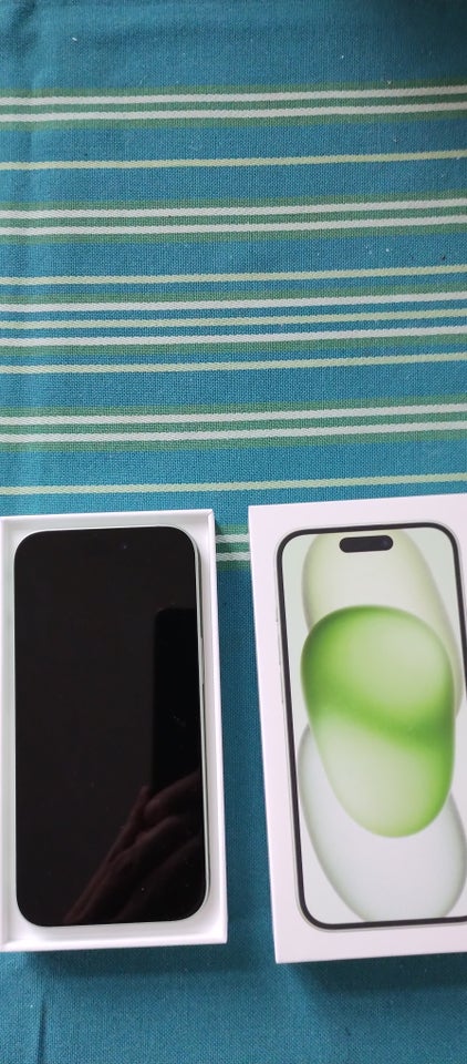 iPhone 15, 128 GB, grøn