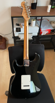 Elguitar, Fender Fender squier bullet strat, Fender squier bullet strat sælges. Mindre brugsspor, do