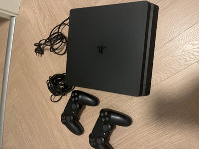 Playstation 4, CUH-2016B, Perfekt, Brugt ganske lidt. Sælger fordi den ikke bliver brugt. 

Inkl. 2 