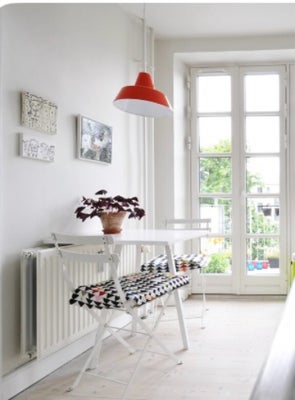 Cafe bord / bord til køkken / treben - 3 personer, Søren Rose studio, Cafébord, specialdesignet af S