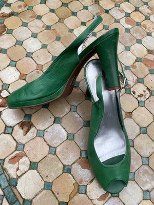 Stiletter, str. 41, Up a Tree,  Skøn grøn,  Læder,  Næsten som ny, Skønne grønne læder heels fra “Up
