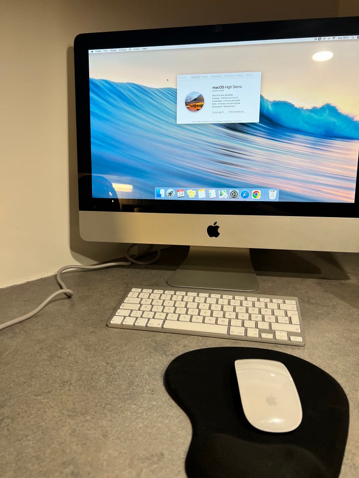 iMac, Mid-2010, 21,5 inch
