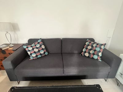 Sofa, polyester, 3 pers. , Bolia, 2 1/2-personers Scandinavia-sofa i koldskum med tilhørende puf. 

