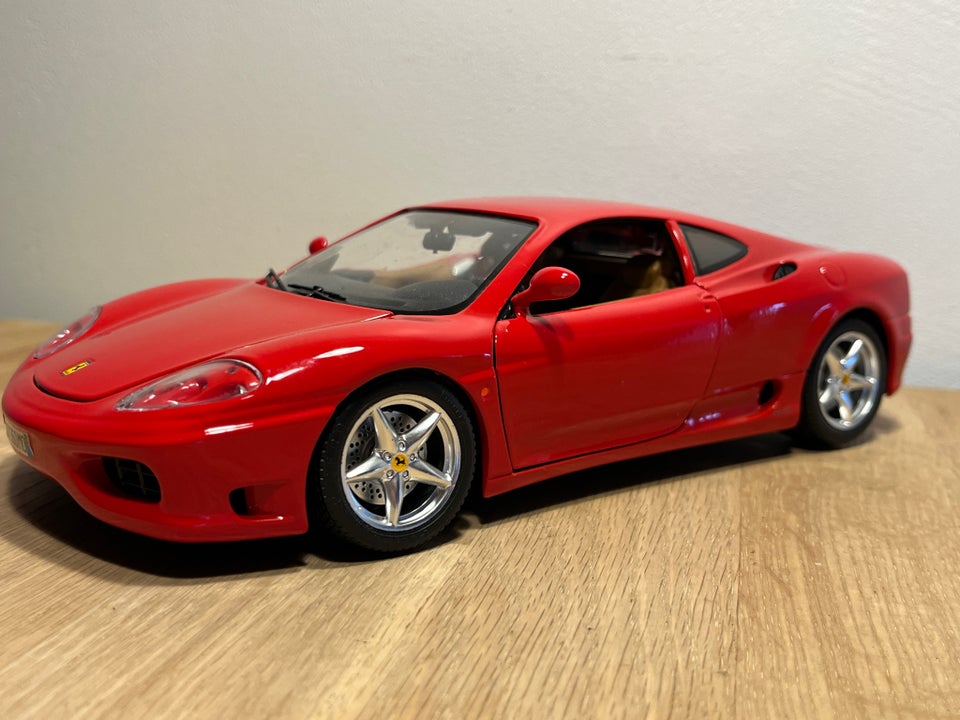 Modelbil, Ferrari 360 Modena, skala 1:18