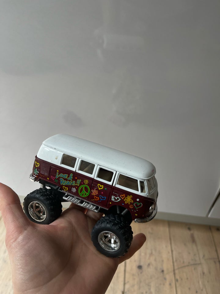 Bus, Hot wheels