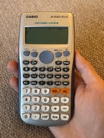 Calculator in very good condition. Working perf...