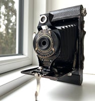 Kodak, Stort Kodak Autographic Brownie No 2 foldekamera,