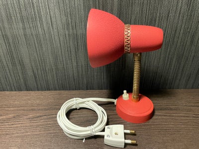 Væglampe,  E. S. Horn, Retro væglampe fra 1950´erne, Farve: rød krympelak, messing flexarm og messin