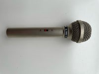 Mikrofon, AKG D140E