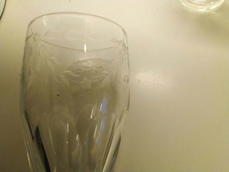 Glas, 3 fine gamle glas med indgraveringer, Windsor