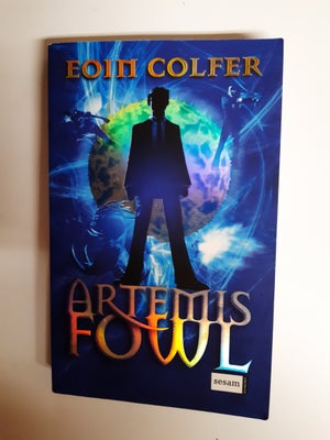 Artemis Fowl, Eoin Fowl, genre: roman, Bogen Artemis Fowl af Eoin Colfer.

God stand.

Hentes gerne 