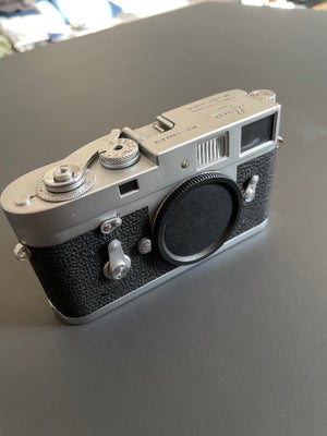 Leica, M2 , God, God og velkørende M2 sælges købt i fotoc i start dec . Så der er ca 3 måneder garan
