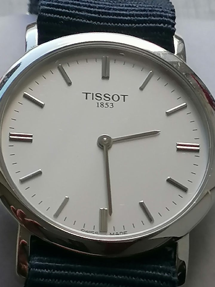 Andet smykke, SWISS ure TISSOT