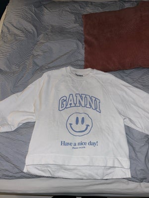 Sweatshirt, GANNI, str. One size, Hvid med blå skrift, Ubrugt, Aldrig brugt trøje fra Ganni

Nypris: