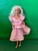 Barbie, Dukke