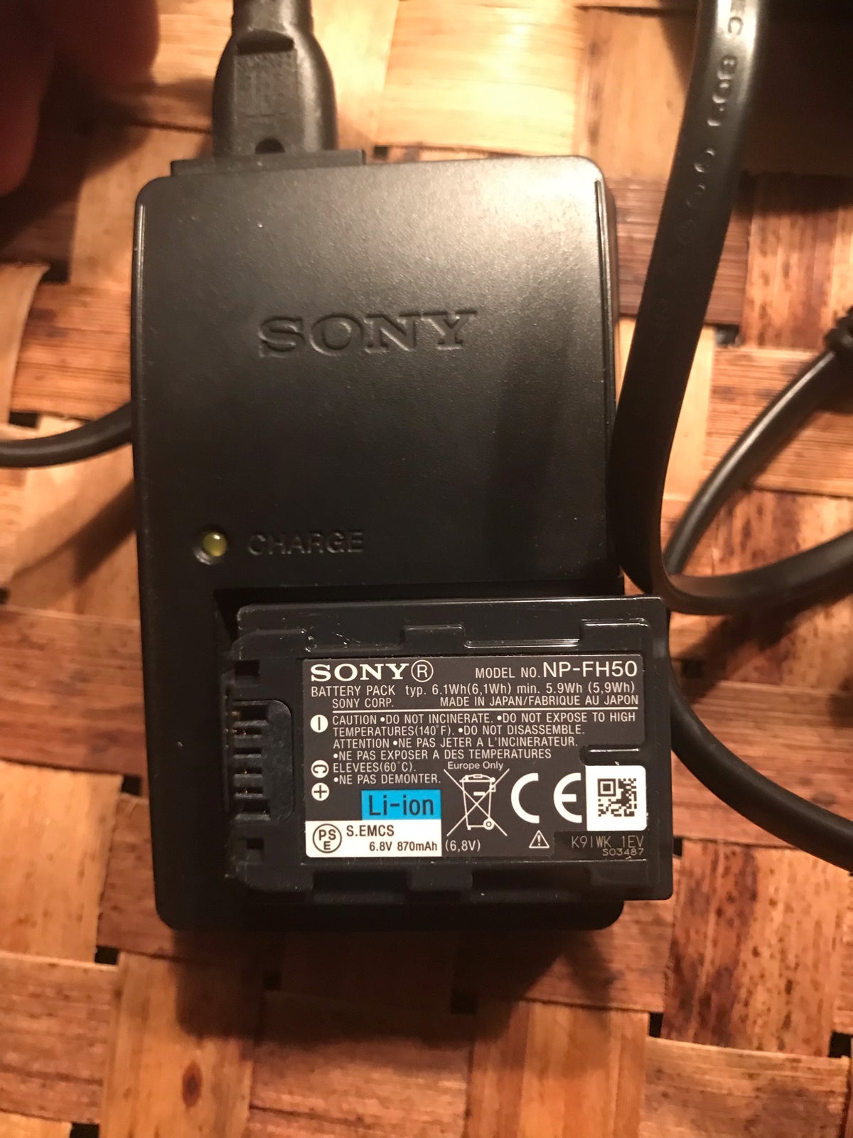 Sony, Ax 230, Rimelig